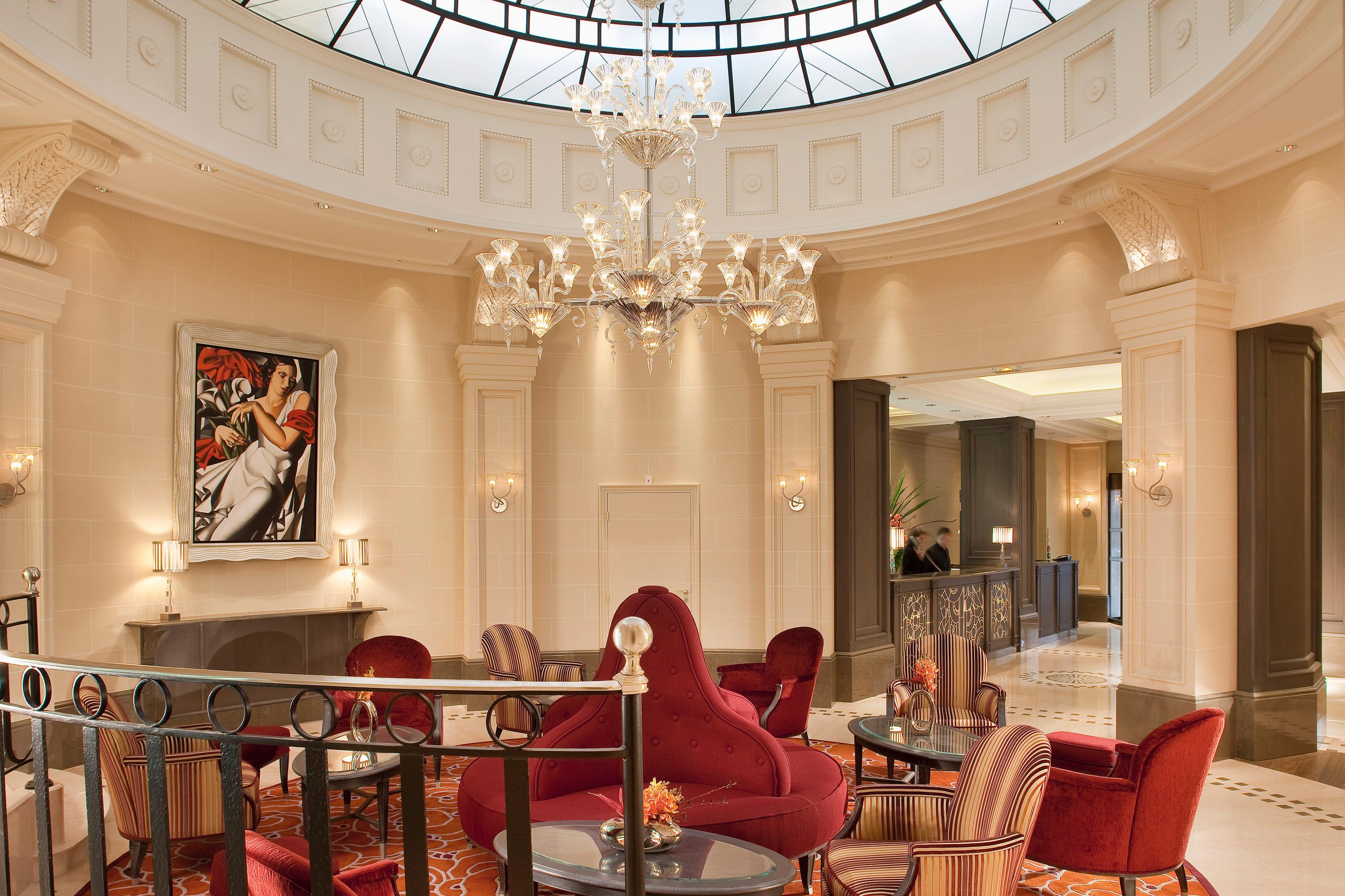 Hotel Chateau Frontenac Paris Interior photo